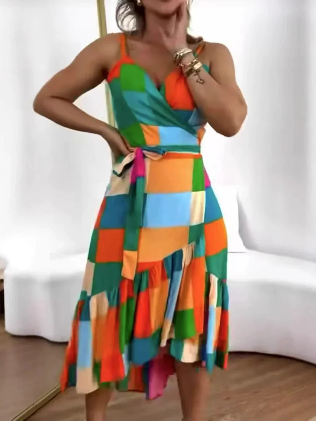 👗✨ Női, laza, nyaralós mintás, redős tunika ruha – könnyed nyári stílus